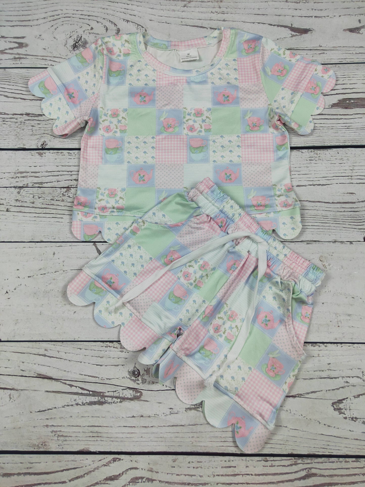 Flower Printed Scallop Shorts Set