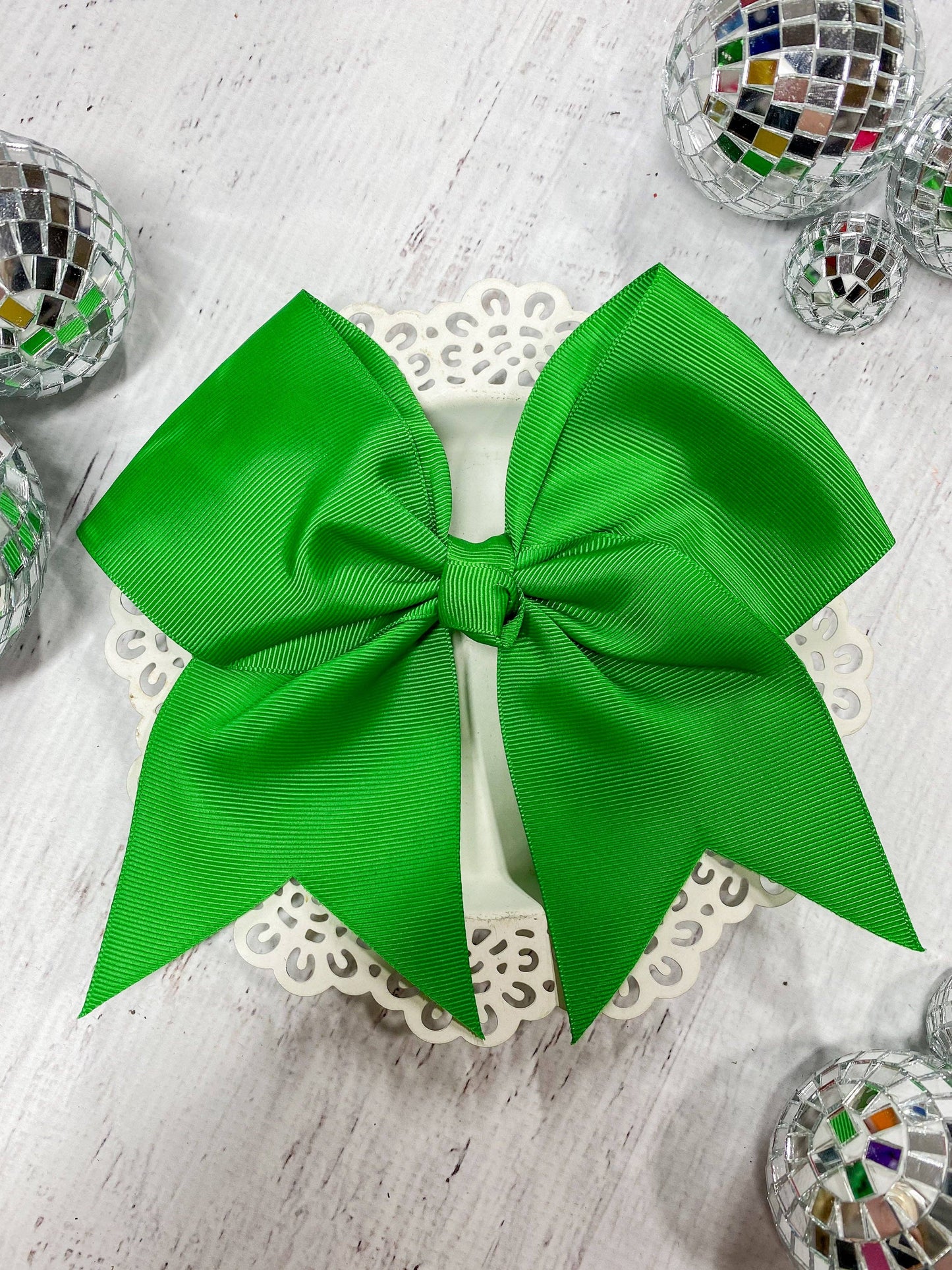 6" Alligator Clip Bow