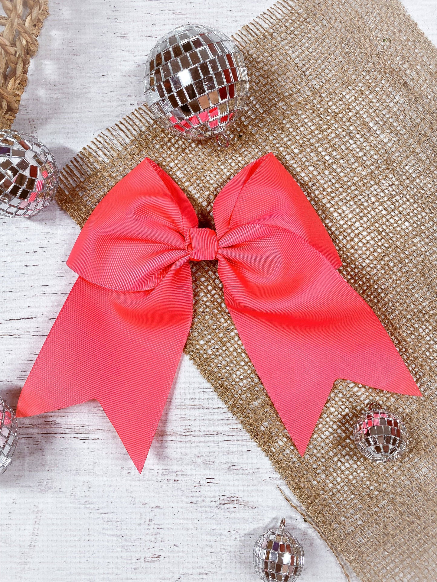 6" Alligator Clip Bow