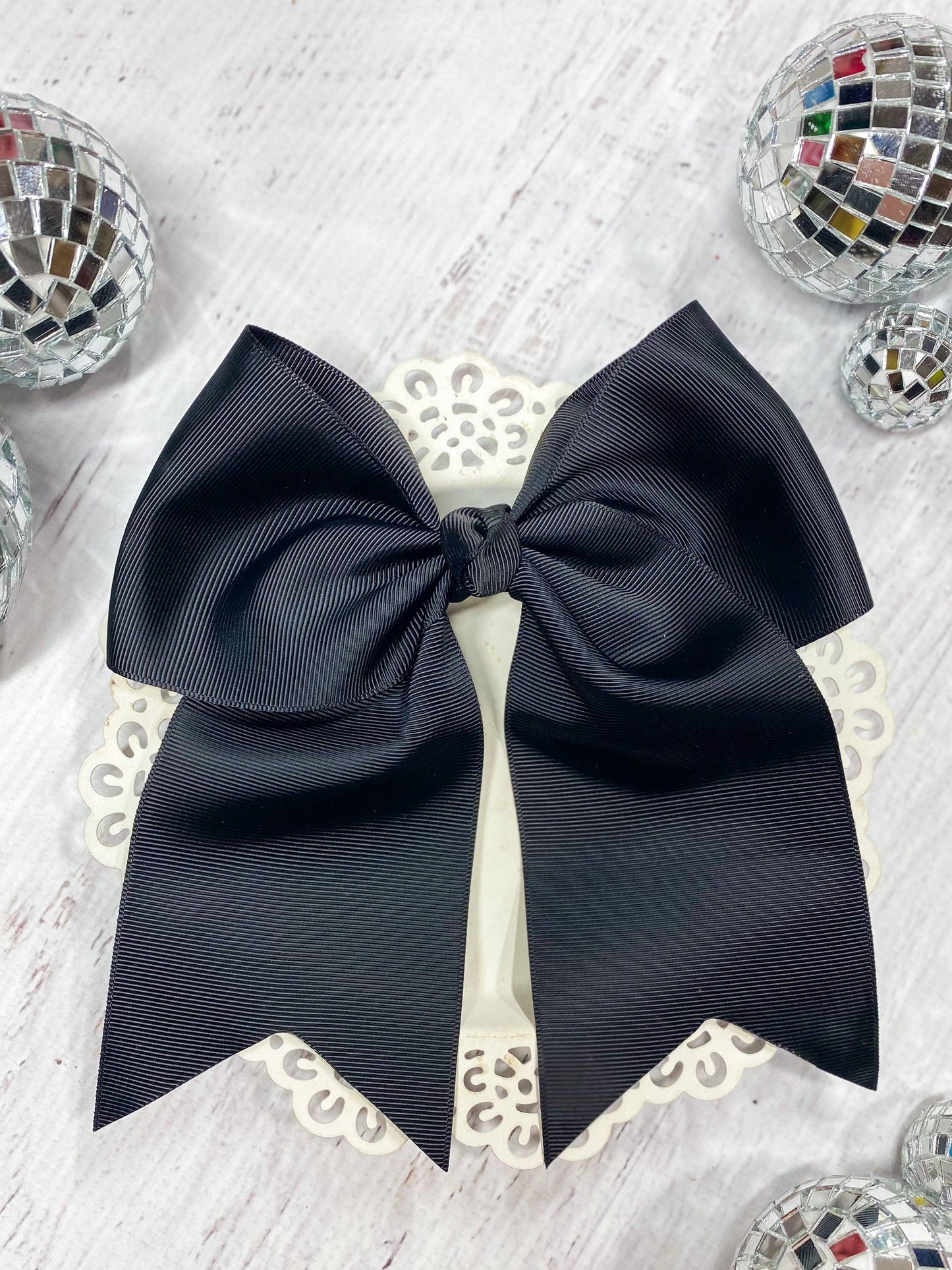 6" Alligator Clip Bow