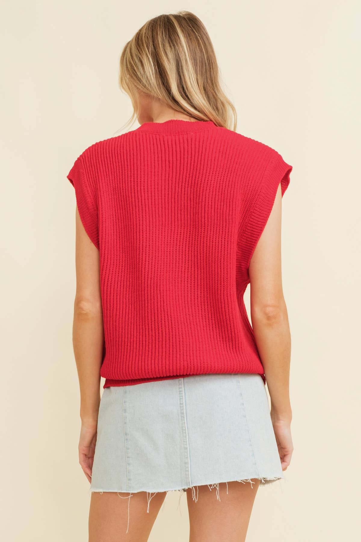 Gameday Embroidered Sleeveless Sweater Vest- Burgundy