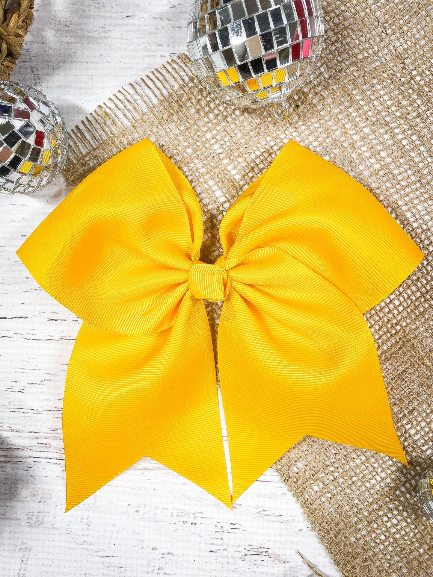 6" Alligator Clip Bow
