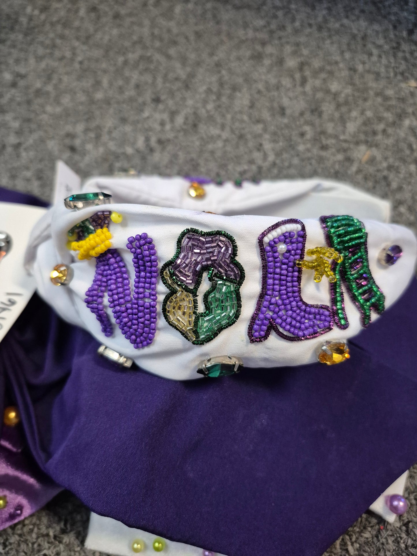 Viola White 'Nola' Seed Bead Knotted Headband
