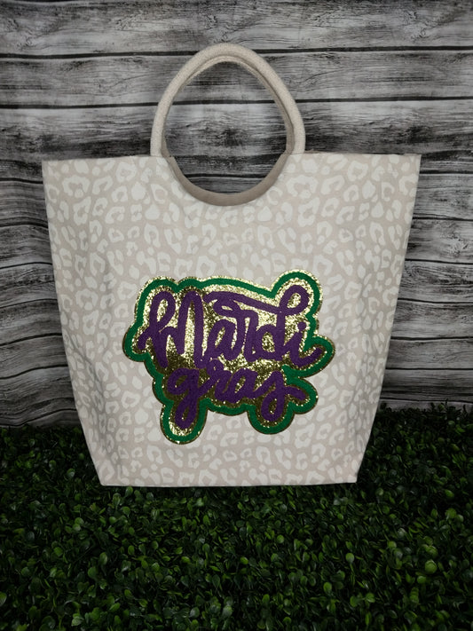 Leopard  Shore Tote Natural/Soft White 20x17x6.5 w/ Chenille Mardi Gras Patch