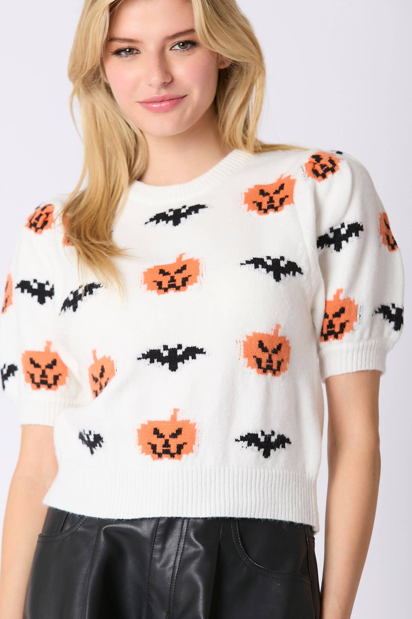 Halloween Pumpkin & Bat Pattern Puff Sleeve Sweater- White