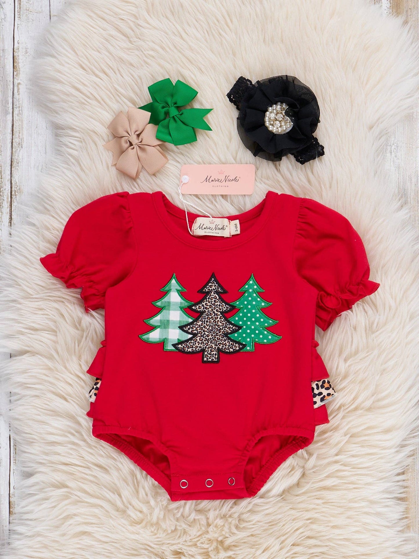 Christmas Tree Dreams Embroidered Bubble