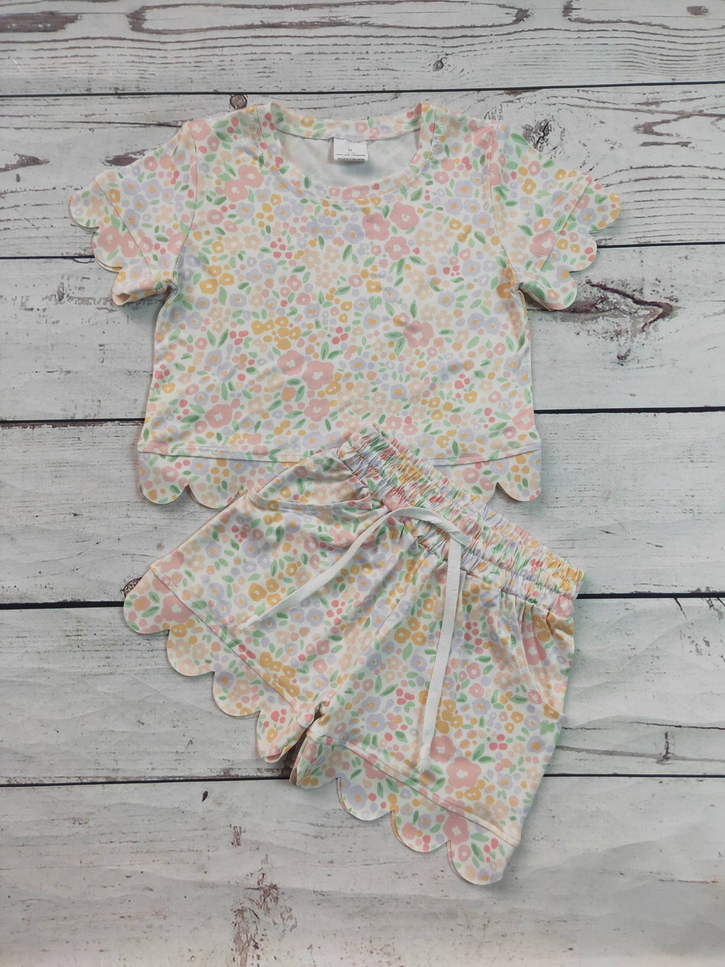 Floral Scallop Shorts Set