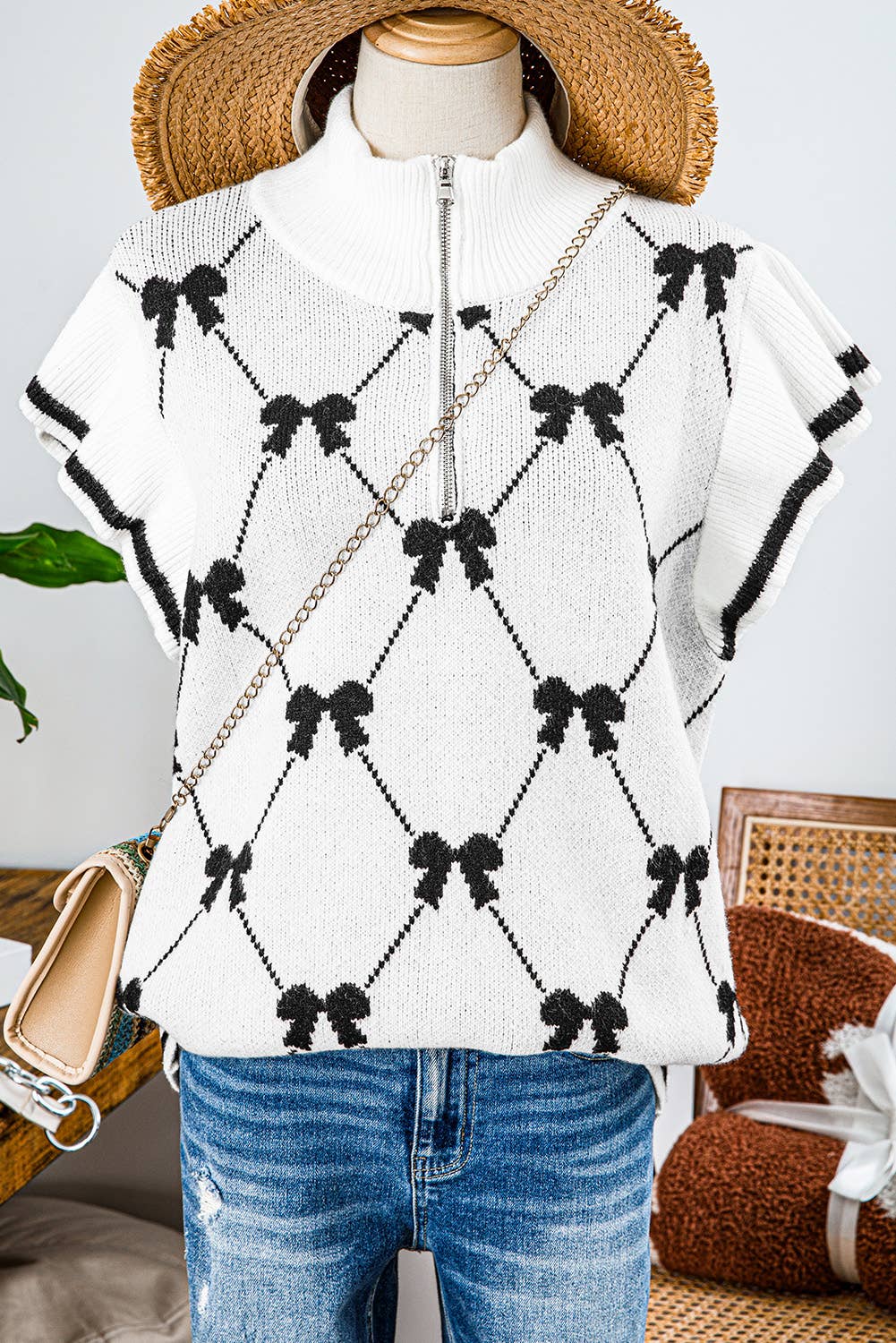 Fashion-W Preppy Vibes Bow Print Zipped Collar Sweater Tee- White