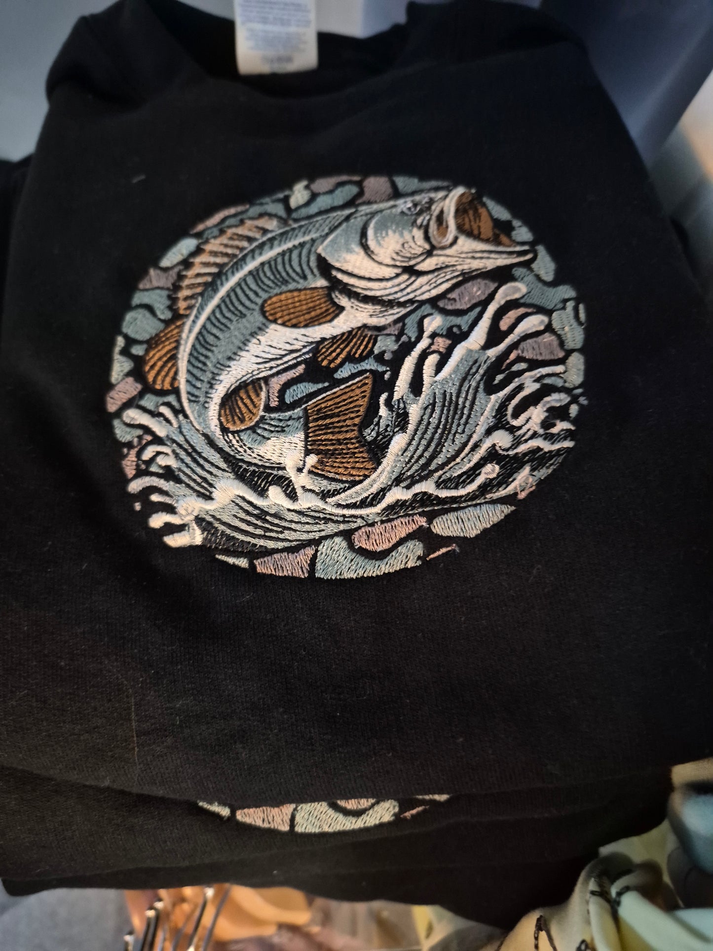 Camo Bass Round Embroidered Sweatshirt